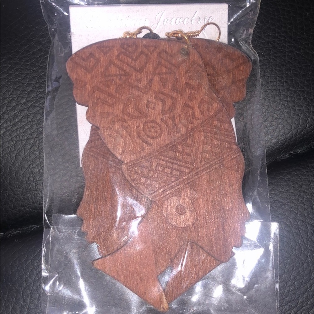 African beauty earrings